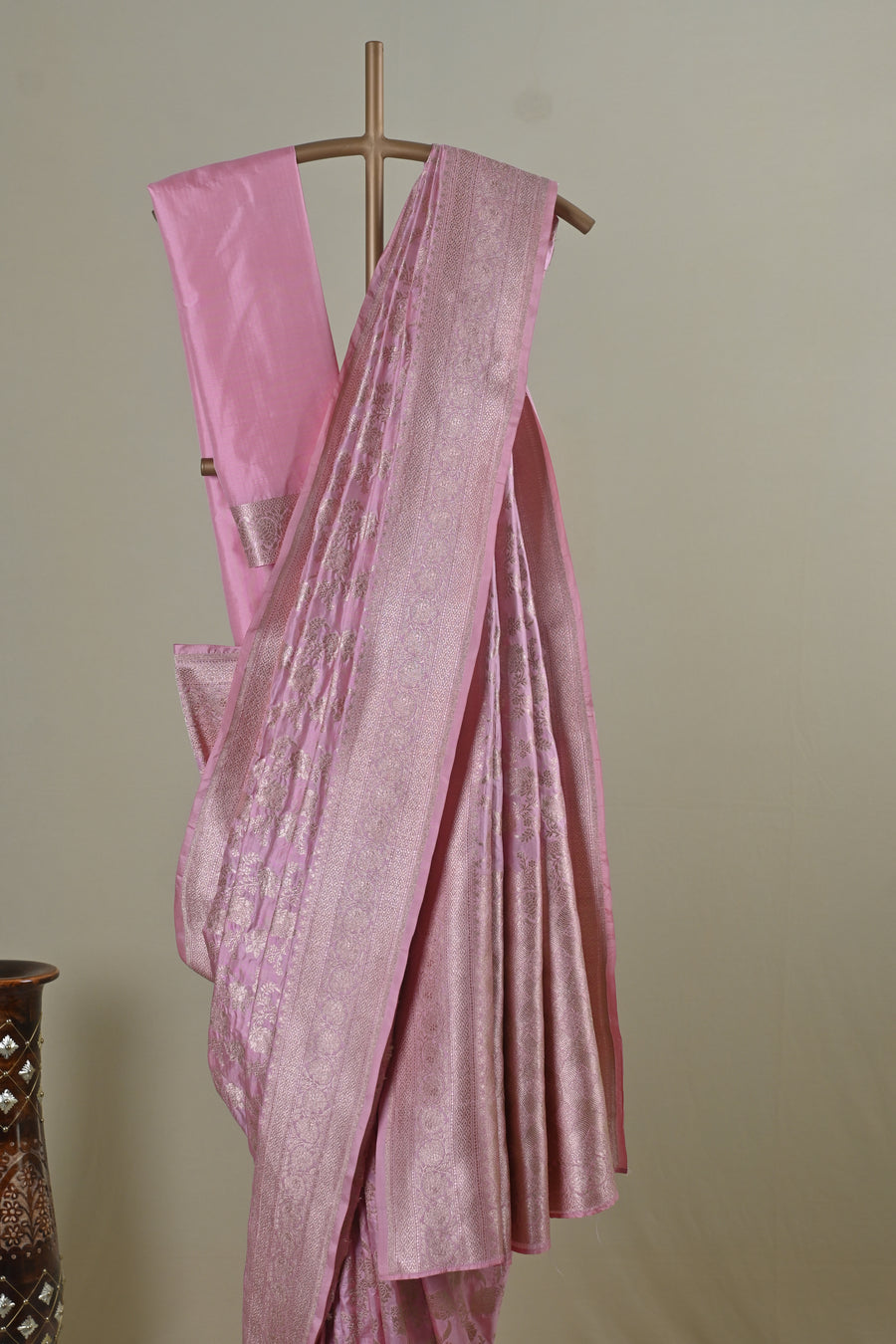 Blush Pink Banarasi Silk Saree with Intricate Zari Weaving
