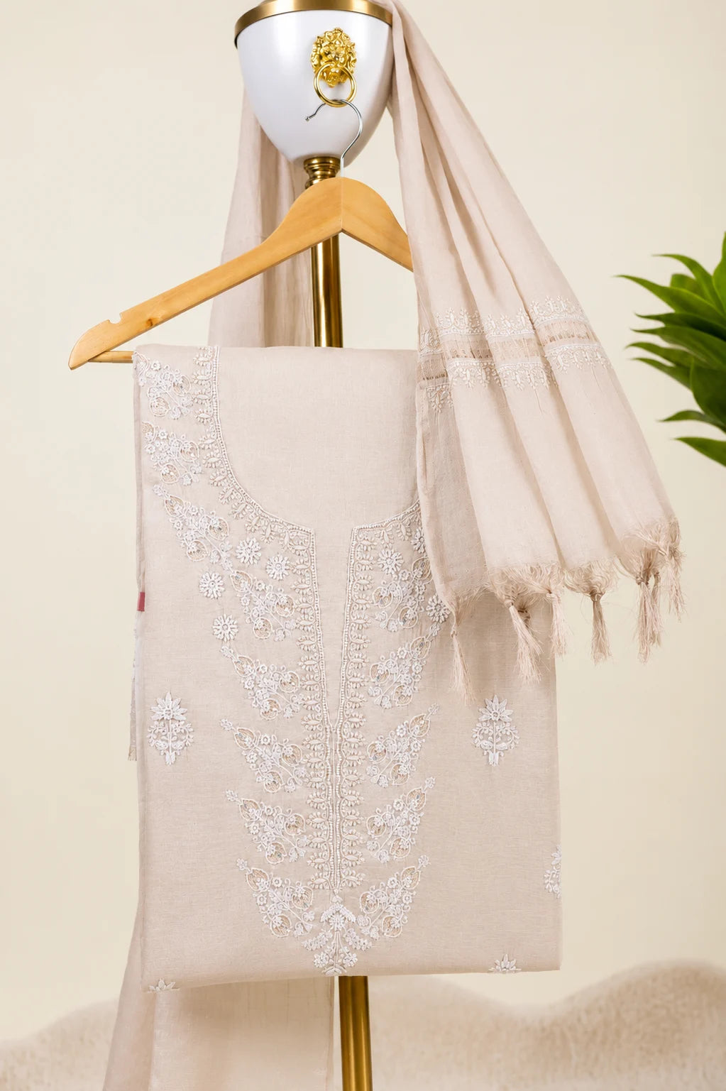 Pearl Blush Chikankari Unstitched Kurta & Dupatta
