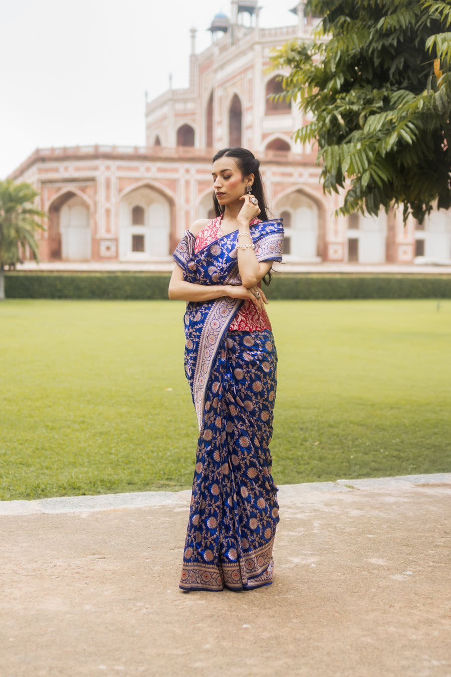 Royal Blue Banarasi Silk Saree with Gold Zari Weaving – Banarasi saree for wedding